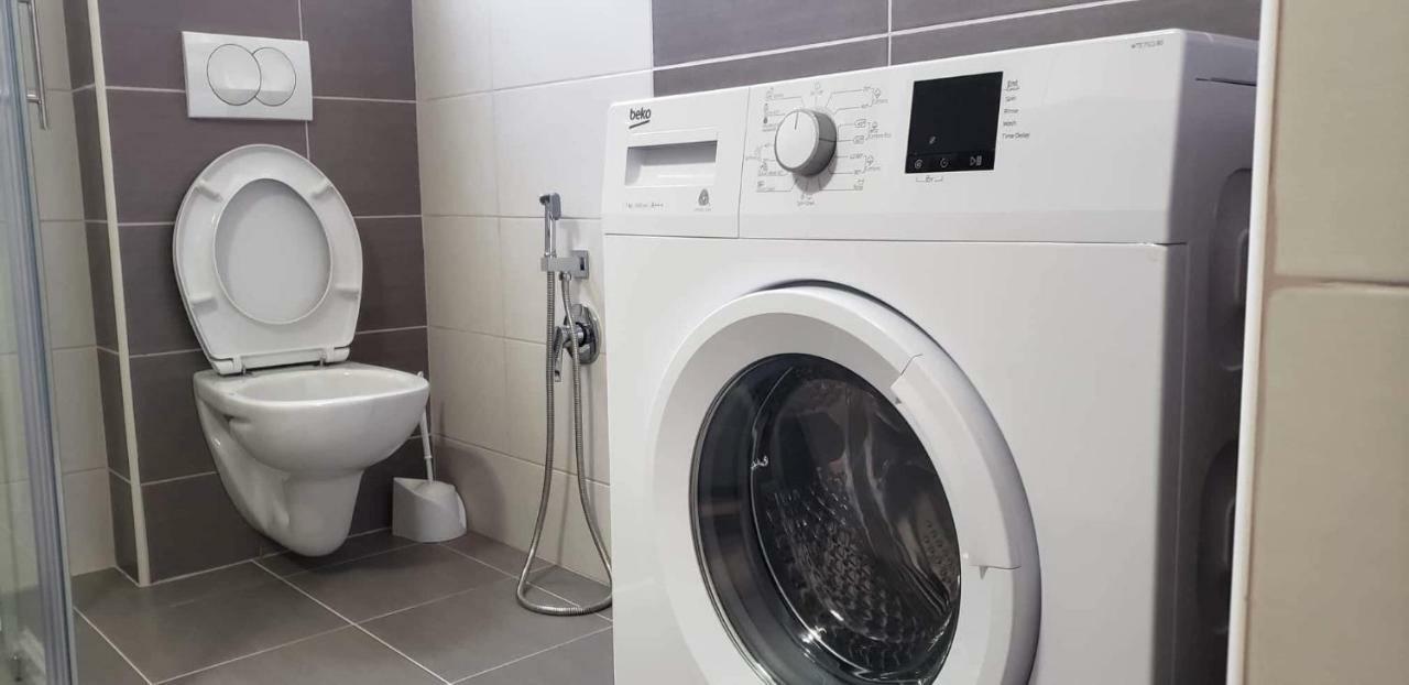 Apartmani Suncokreti - Sunflower Apartments Bar Luaran gambar
