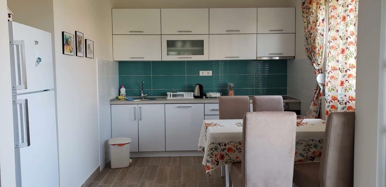 Apartmani Suncokreti - Sunflower Apartments Bar Luaran gambar