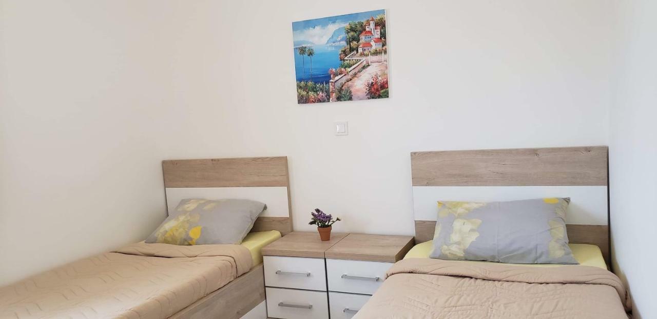 Apartmani Suncokreti - Sunflower Apartments Bar Luaran gambar